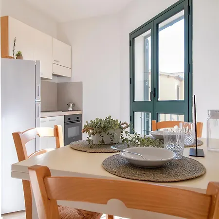 شقة Sardinia Re - Residenza Gli Ulivi فاليدوريا