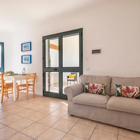 Sardinia Re - Residenza Gli Ulivi شقة