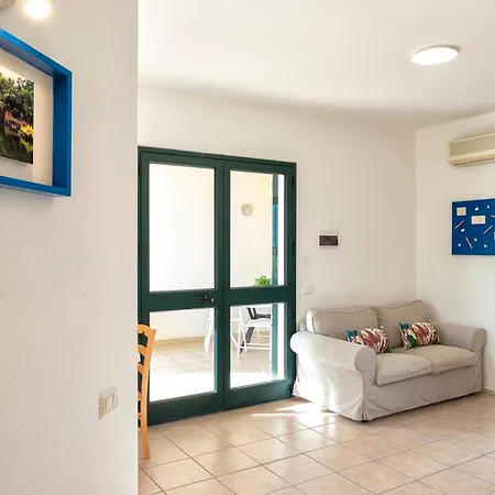 Sardinia Re - Residenza Gli Ulivi Apartmán *