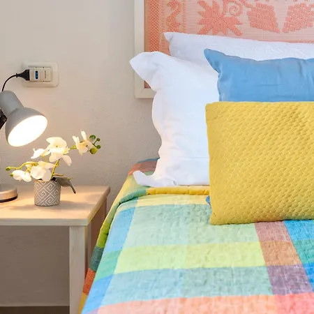 Sardinia Re - Residenza Gli Ulivi * فاليدوريا