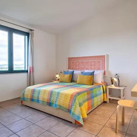 Sardinia Re - Residenza Gli Ulivi Apartman *
