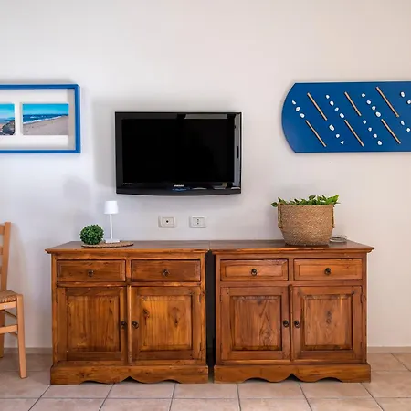 شقة Sardinia Re - Residenza Gli Ulivi فاليدوريا