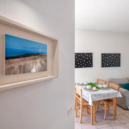Sardinia Re - Residenza Gli Ulivi Apartmán *