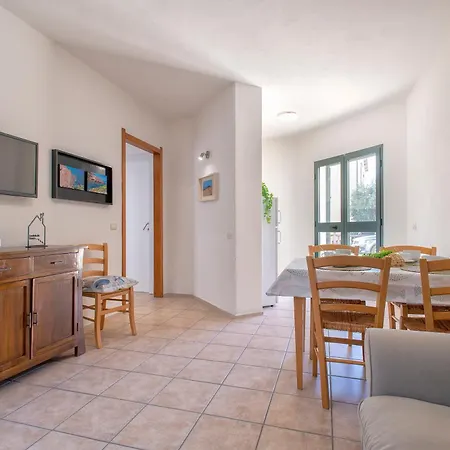 Sardinia Re - Residenza Gli Ulivi شقة
