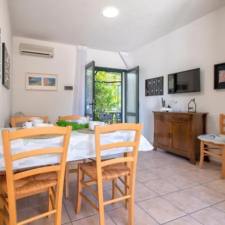 Sardinia Re - Residenza Gli Ulivi * Valledoria (Sardinia)
