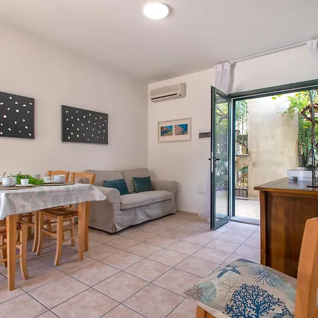Sardinia Re - Residenza Gli Ulivi *